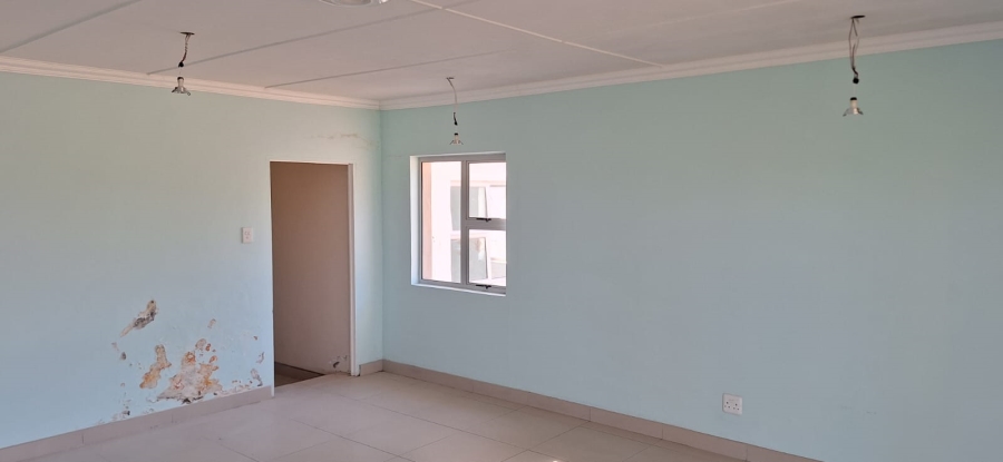 Commercial Property for Sale in Cove Ridge East Eastern Cape